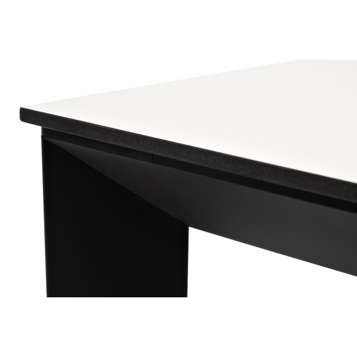"Венето" обеденный стол из HPL 90х90см, цвет молочный, каркас черный