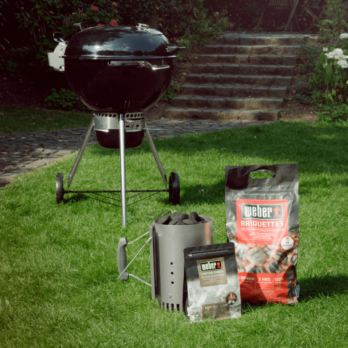 Угольный гриль WEBER Master-Touch GBS Premium E-5770, 57 см