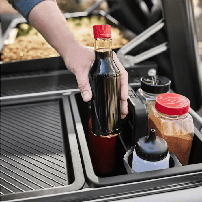 Контейнер с крышкой Weber 3400128