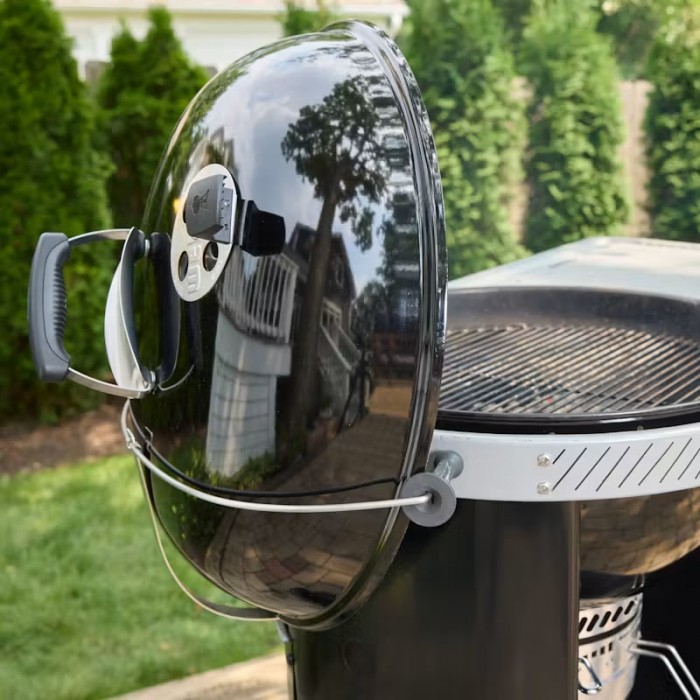 Угольный гриль Weber Performer Premium 57 cm 1501966