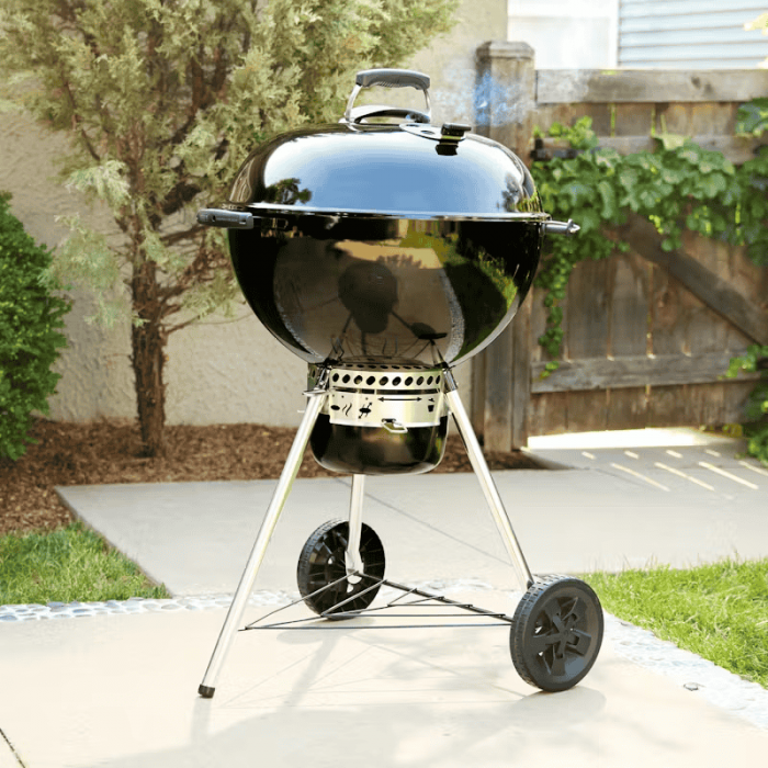 Угольный гриль Weber Master-Touch GBS E-5750 57 cm 14701004